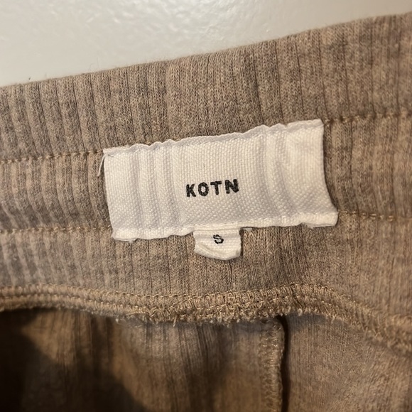 Kotn Sweatpants - Picture 4 of 4